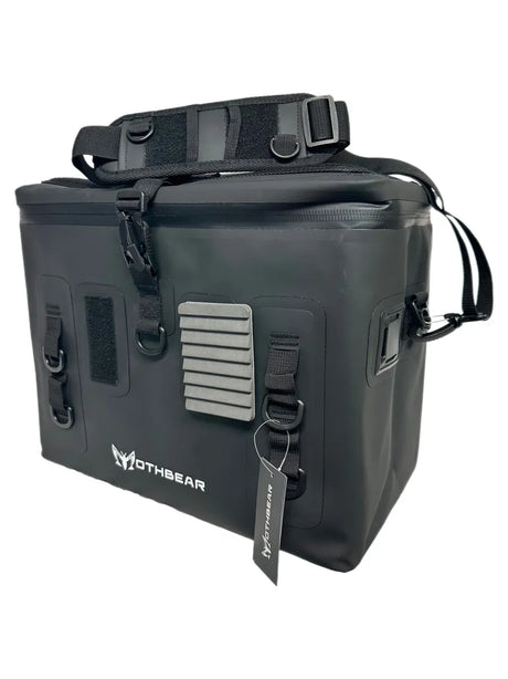 The Black Series Boat Bag: 32L waterproof boat bag showing black 840DTPU material and top handle.
Black Series 32L boat bag: Waterproof fishing gear tote with shoulder strap and magnetic lid clip.