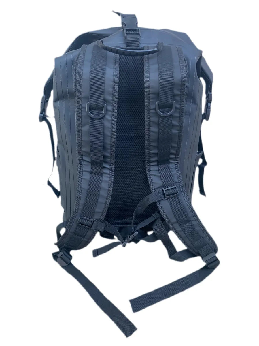 Image showing the back: Back view of the MothBear 30L waterproof backpack highlighting the comfortable airflow back pad and sternum strap.