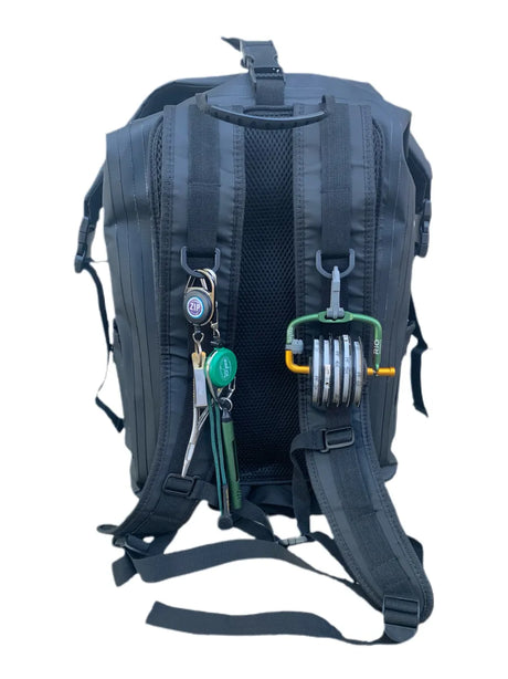 Image showing the back: Back view of the MothBear 30L waterproof backpack highlighting the comfortable airflow back pad and sternum strap.